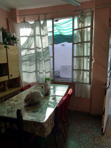 Imagen 4 de 10 de Casa En Venta En La Tablada