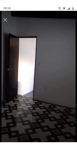 Casa 2 Dorm + Apto 1 Dorm. No Acepta Banco. Permuta