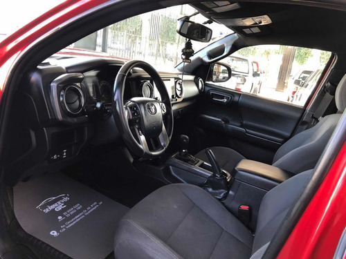 Imagen 12 de 15 de Toyota Tacoma 2018 3.5 Trd Sport 4x4 At