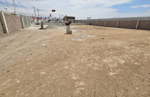 Renta De Oficinas Con Terreno A 3.5 Km Del Aifa