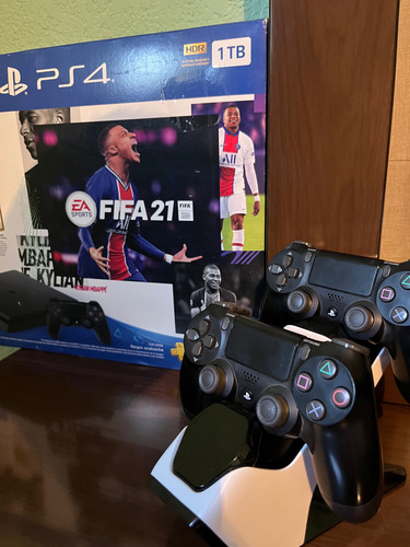 Consola Playstation 4 1tb + God Of War Ragnarök (Usado)