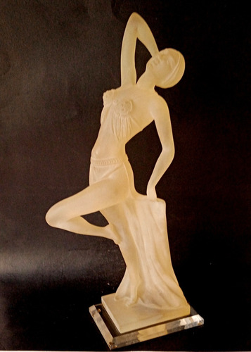 Figura Grande Estilo Art Deco Odalisca Lucite Amarillo