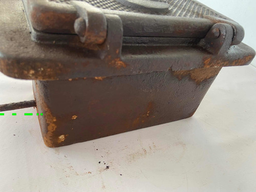 Tampa De Forno A Lenha De Ferro Util Sa Antigo (Usado)