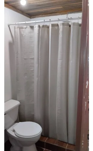 Anexo En Prados Del Este.