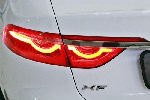 Imagem 15 de 15 de Jaguar Xf 2.0 Prestige Turbocharged 2017/2017