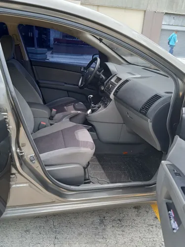 Nissan Sentra Sincrónico