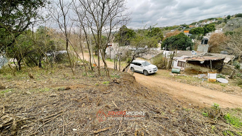 Lote En Venta - 700 M2 - Con Desnivel Positivo - Salsipuedes