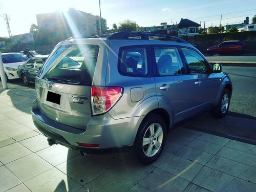 Imagen 2 de 13 de Subaru Forester Awd 2.0 Xs 2010