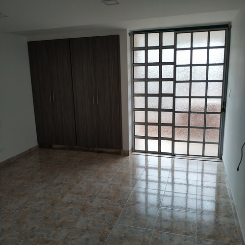 Imagen 18 de 21 de Hermosa Casa De 5 Habitaciones Occidente De Armenia