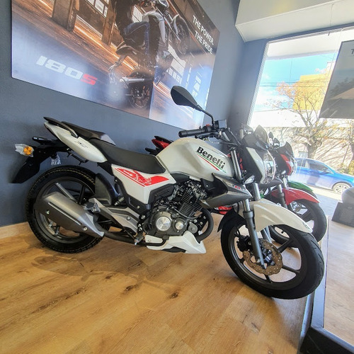 Imagen 5 de 21 de Benelli Tnt 15 150 Ahora 12/18 Financiación Dni-permutas!