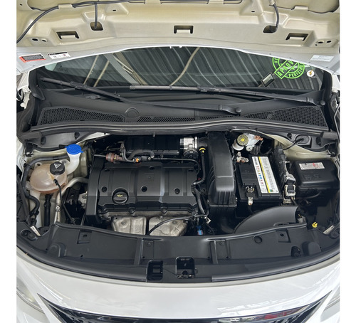Peugeot 2008 1.6 16V FLEX ALLURE PACK 4P AUTOMÁTICO
