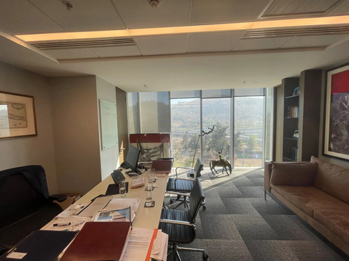 Venta De Oficina En Vitacura Id. 89.898-ofi