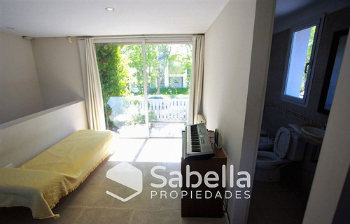 Venta De Casa De 4 Dormitorios En Grand Bell I.