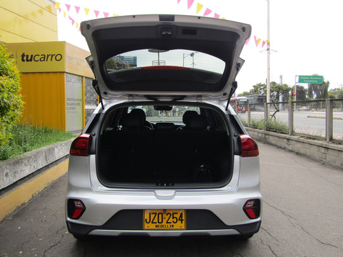 Kia Niro 1.6 Hybrid At