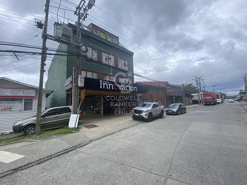 Arriendo De Edificio Completo En Centro De Castro, Chiloé.