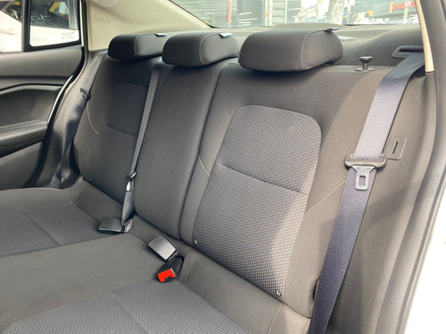 Chevrolet Onix ONIX SEDAN PLUS LT 1.0 12V FLEX 4P MEC.
