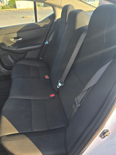 Nissan Sentra 1.8 Sense Mt