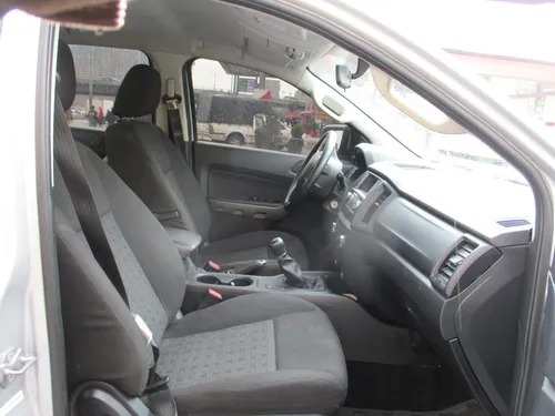 Ford Ranger 4x2 2500cc Mt Aa