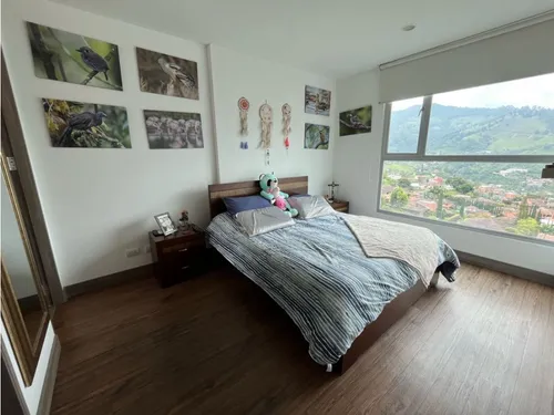 Apartamento Sabaneta-las Lomitas 101 Mt2- 3 Alcobas-unidad Completa