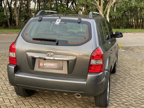 Hyundai Tucson 2.0 MPFI GLS 16V 143CV 2WD FLEX 4P AUTOMÁTICO