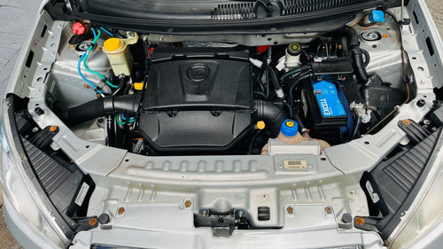 Fiat Grand Siena 1.6 MPI ESSENCE 16V
