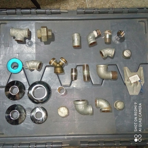 Imagen 6 de 9 de Combo Herramientas Combinadas Con Caja