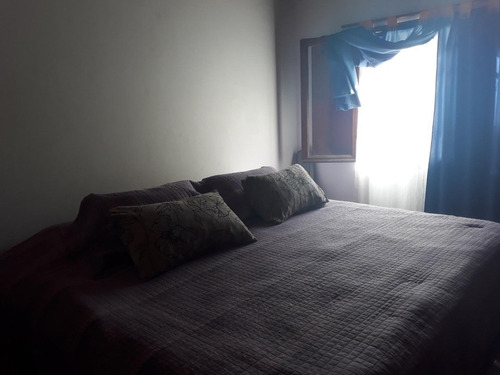 Imagen 23 de 30 de Vendo Casa Terreno 600 M2 Con Quincho Y Pileta - Neuquen