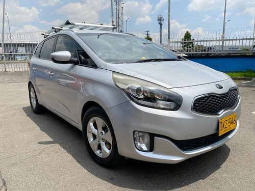 Imagen 2 de 25 de Kia Carens Suv Ex 2016