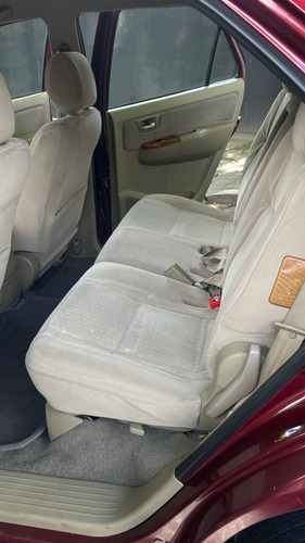 Toyota Fortuner 2011 4x4