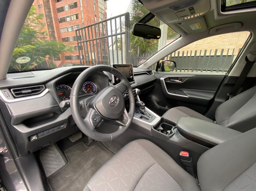 Toyota Rav 4 2.0 At 4x2 Como Nueva! Sin Pico Y Placa!