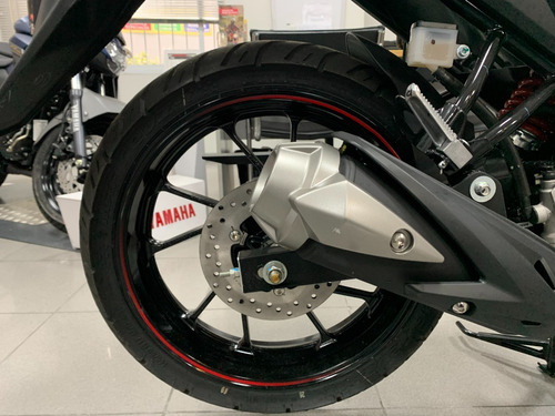 Imagen 9 de 11 de Yamaha Fz-s D