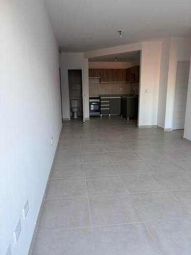Hermoso 3 Ambientes Desarrollado En Una Planta En Venta!