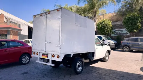 Nissan NP300 2.5 Diesel Chasis 4x2 Mt