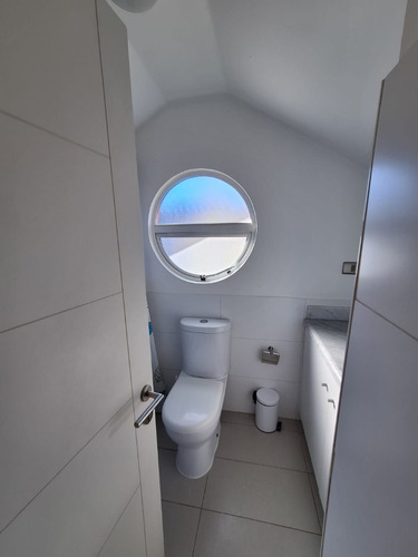 Cómoda Casa En Condominio En Lomas De Montemar