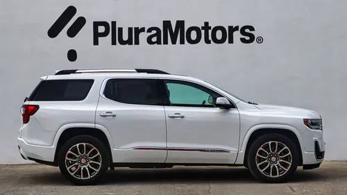 GMC Acadia 3.6 Denali At