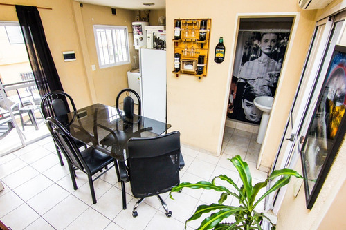 Imagen 7 de 16 de Ph. 2 Ambientes. Venta. Mataderos. Cochera