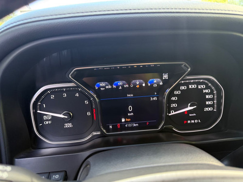 GMC Sierra 6.2 Denali Dvd At