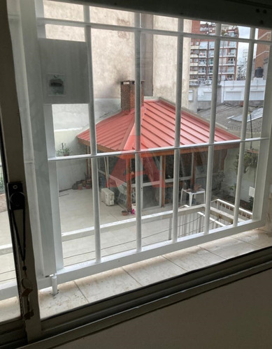 Imagen 18 de 18 de Pocitos Venta Apartamento - 3 Dormitorios Y Servicio - Garaje
