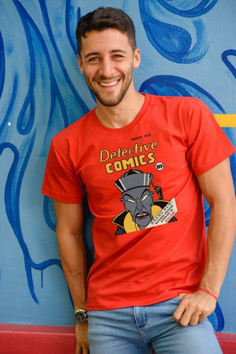 Imagen 2 de 2 de Remera Coleccion Tapa Comics Detective Comics Numero 1