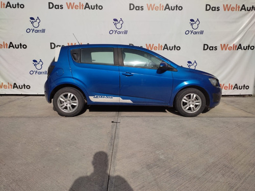 Imagen 3 de 12 de Chevrolet Sonic Lt Hb Mt 2016