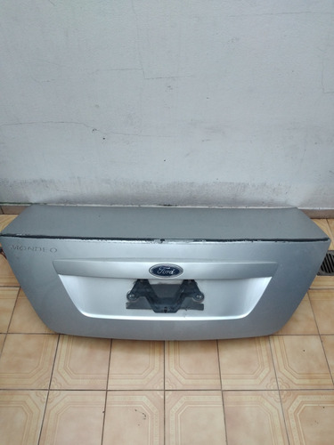 Tapa De Baúl Ford Mondeo Mk3 2001/2007