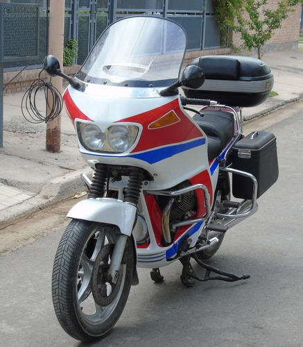 Imagen 3 de 15 de Moto Guzzi T5 1000