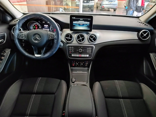 Imagem 10 de 15 de Mercedes-benz Gla 200 2020