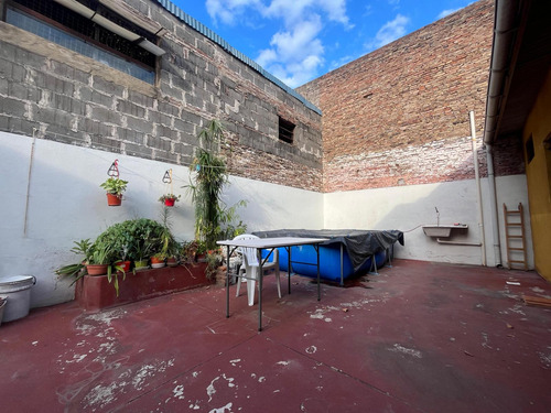 Venta/permuta - Ph - 2 Dormitorios - España Y Hospitales, Rosario