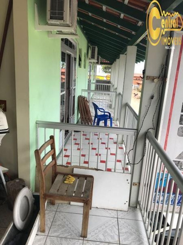 Comercial Com 8 Dormitório(s) Localizado(a) No Bairro Armaçao Em Penha / Penha - 197