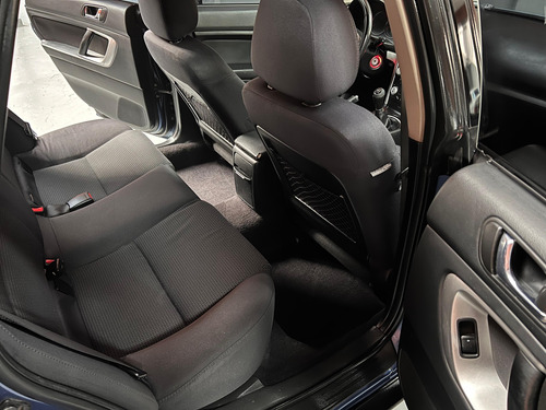 Subaru Outback 2.5 Un 5mt Sawd 173cv