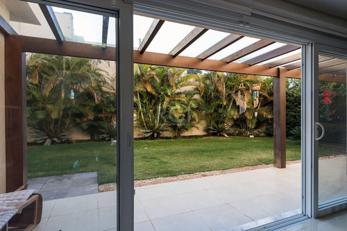 Casa Em Ipanema Com 3 Dormitórios - Lu431007