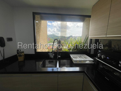 Apartamento Piso Medio Regency Plaza Remodelado En Calle Cerrada En Venta En Los Naranjos Avenida Norte 4 Caracas