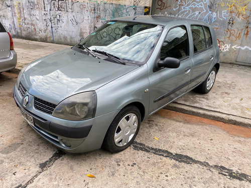 Renault Clio 1.6 Privilege 5 p