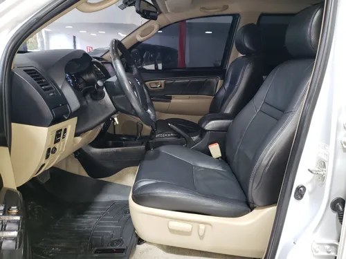 Toyota Fortuner Sr
